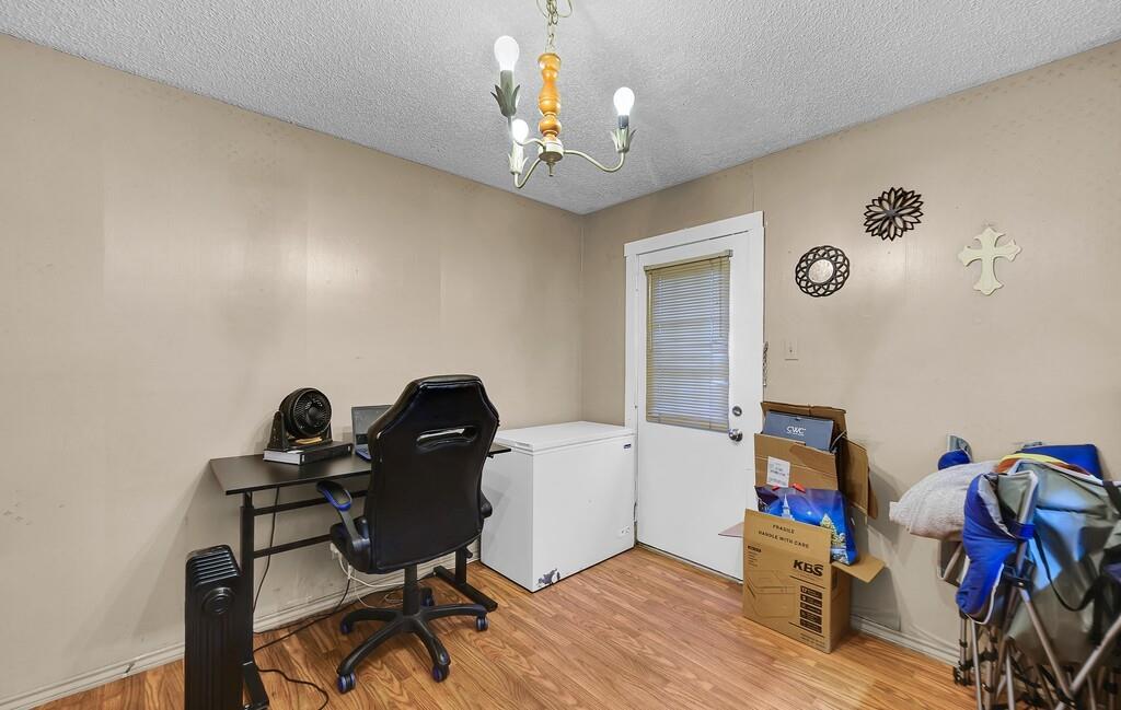 2409 MacArthur Drive Waco, TX 76708 - Photo 8 of 20