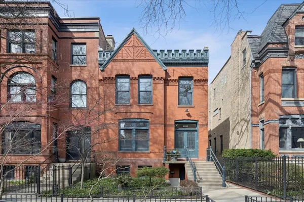 $3,100,000 | 2232 North Dayton Street, Chicago, IL 60614