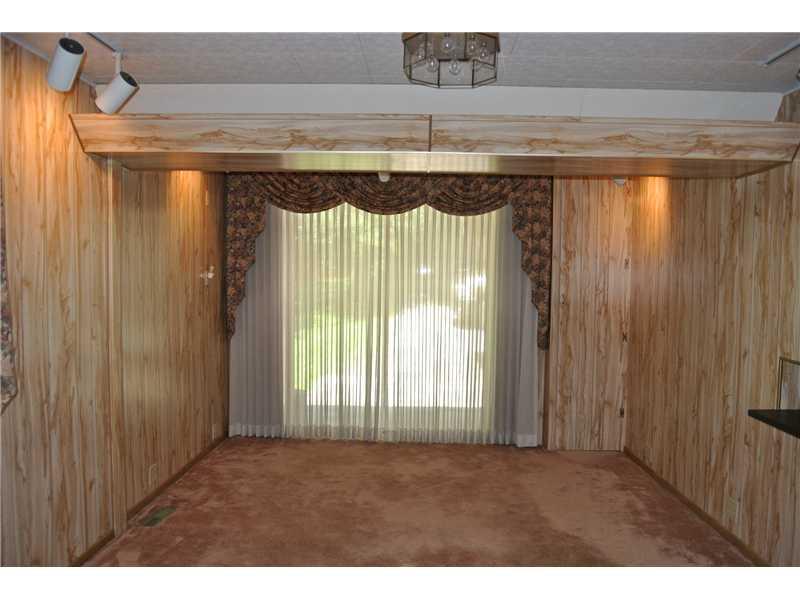 779 Schenley Road Leechburg, PA 15656 - Photo 11 of 13 Den/Family/Great Room.