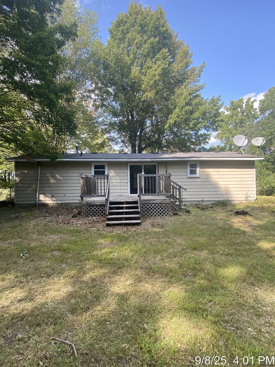 3284 Neuman Road Rhodes, MI 48652 - Photo 2 of 27