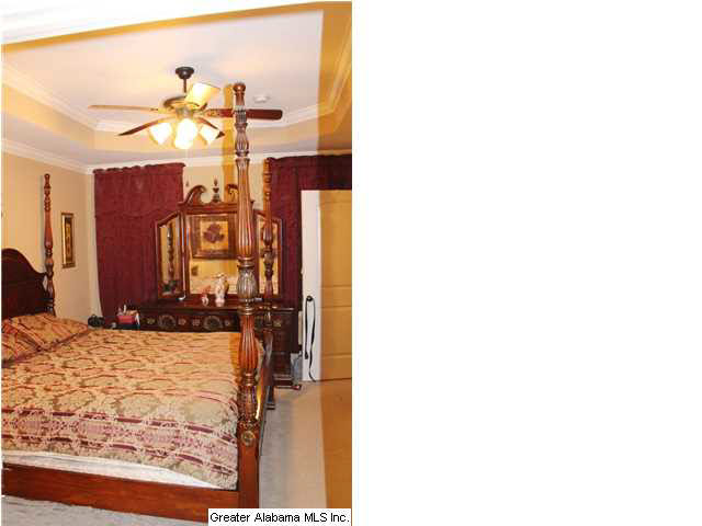 2296 Ridgemont Drive Birmingham, AL 35244 - Photo 7 of 15