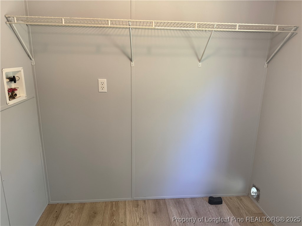 2273 Bee Gee Road Lumberton, NC 28358 - Photo 11 of 35 a view of a room