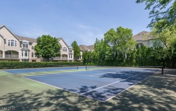 $725,000 | 317 Kensington Lane, Livingston, NJ 07039