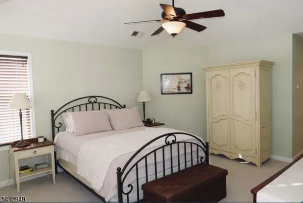 $725,000 | 317 Kensington Lane, Livingston, NJ 07039