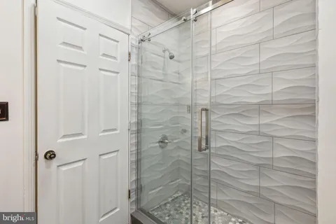 a car parked in front of a building