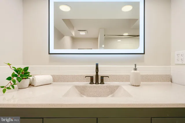 $1,275,000 | 17011 Troyer Road, Monkton, MD 21111