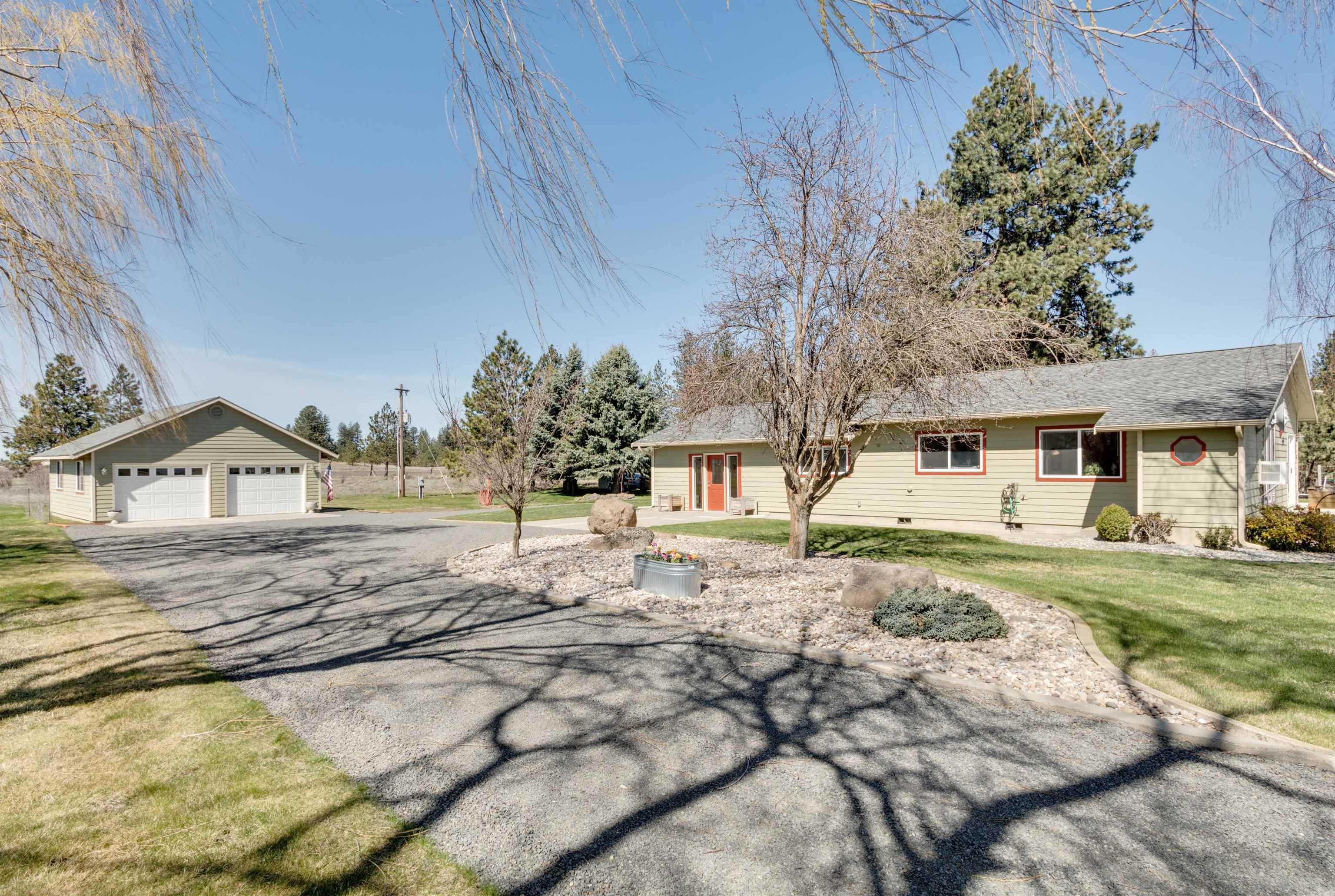 9412 West Trails Road Spokane, WA 99224 - Photo 1 of 26