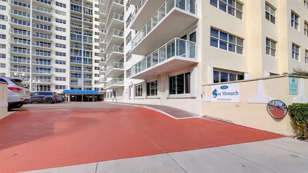 $5,000 | 111 North Pompano Beach Boulevard, Unit PH3, Pompano Beach, FL 33062