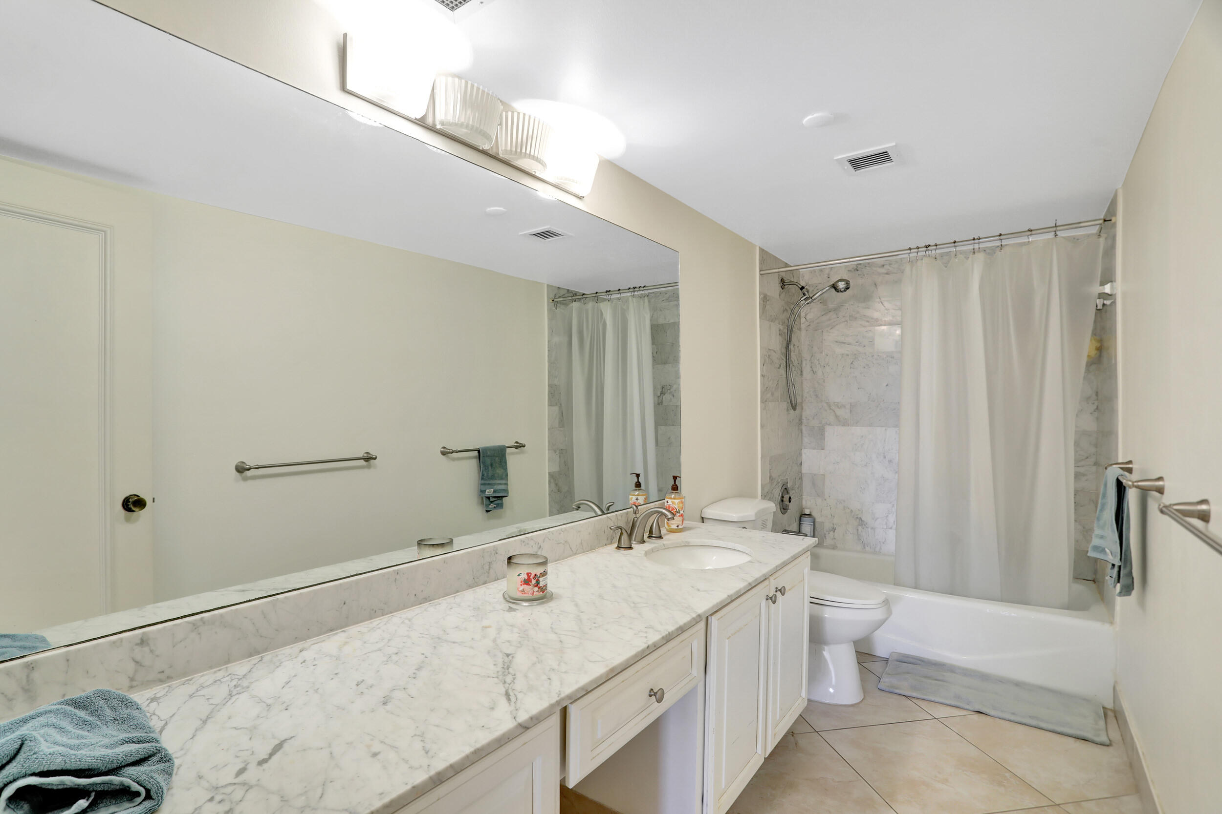 2001 North Ocean Boulevard, Unit 501 Boca Raton, FL 33431 - Photo 34 of 59 34_001l4111