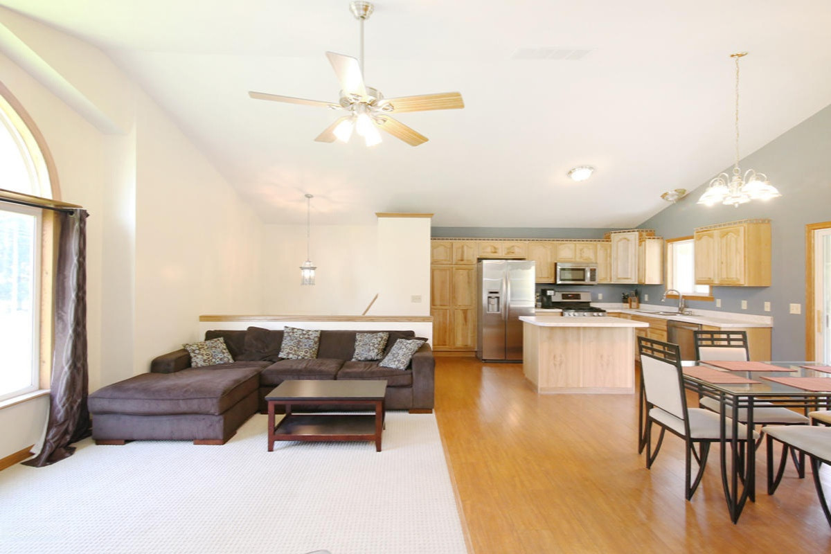 3827 Grow Road Northwest Stanton, MI 48888 - Photo 5 of 25 05