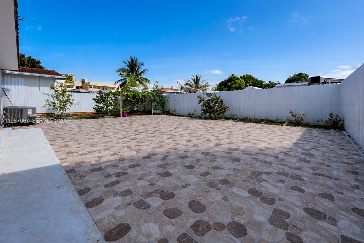 10360 Southwest 24th Street Miami, FL 33165 - Photo 14 of 14