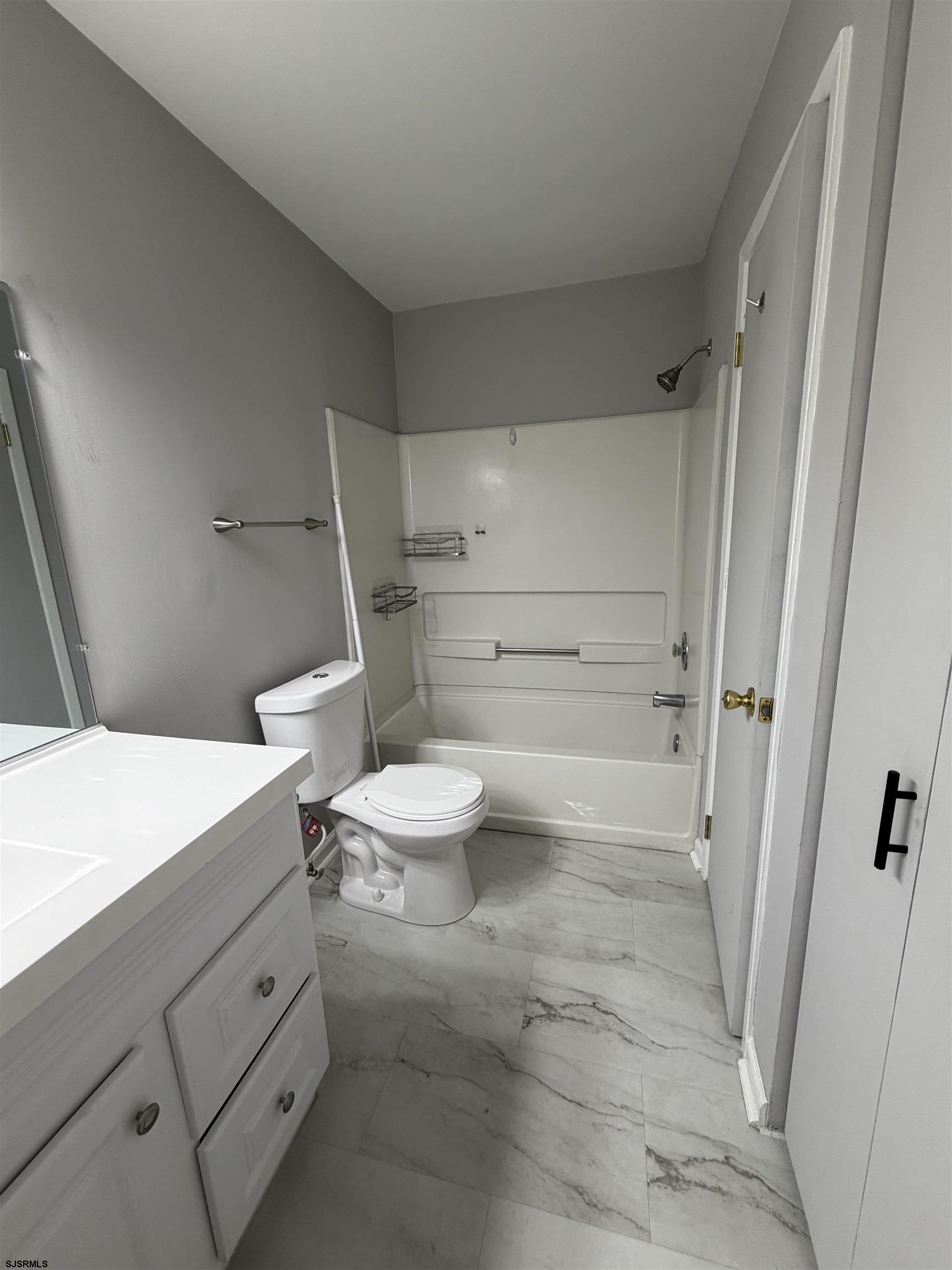 22 Meadow Ridge Road, Unit 22 Galloway Township, NJ 08205 - Photo 8 of 9