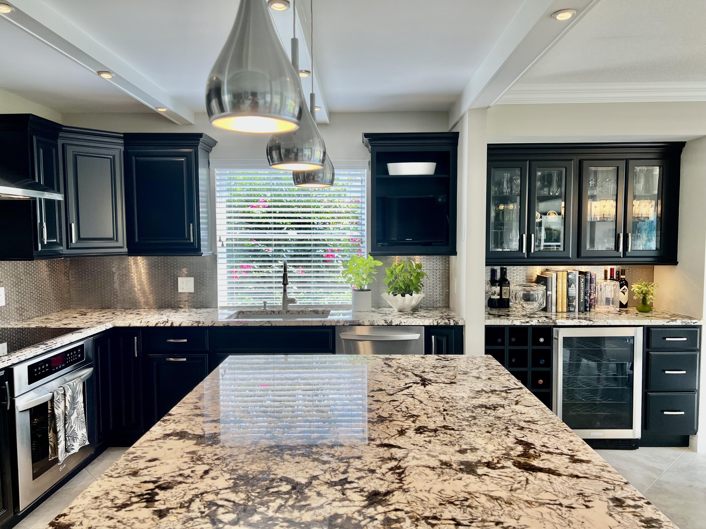 3658 North Quail Ridge Drive, Unit GREEN HERON S Boynton Beach, FL 33436 - Photo 16 of 55 Kitchen