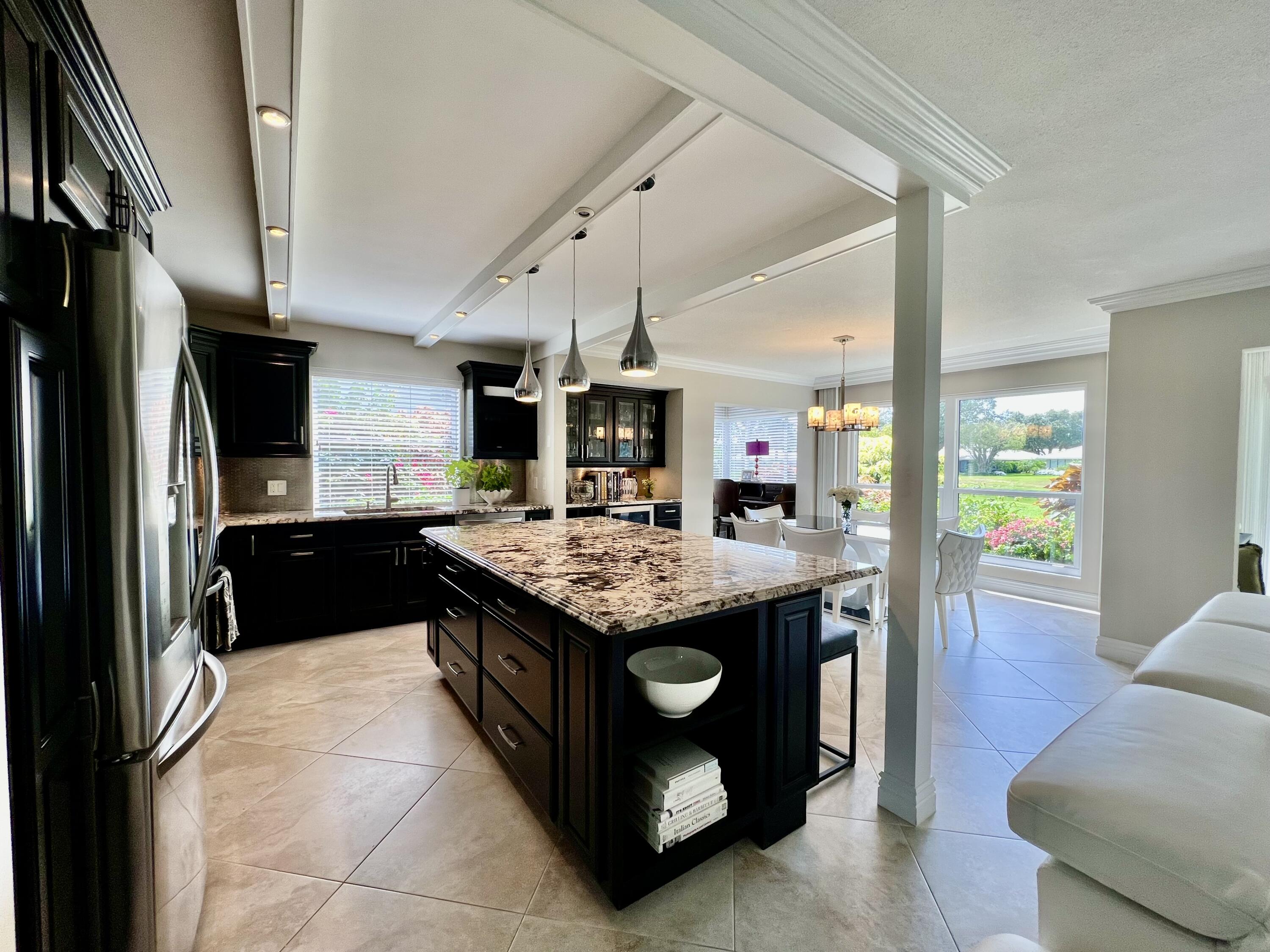 3658 North Quail Ridge Drive, Unit GREEN HERON S Boynton Beach, FL 33436 - Photo 17 of 55 Kitchen