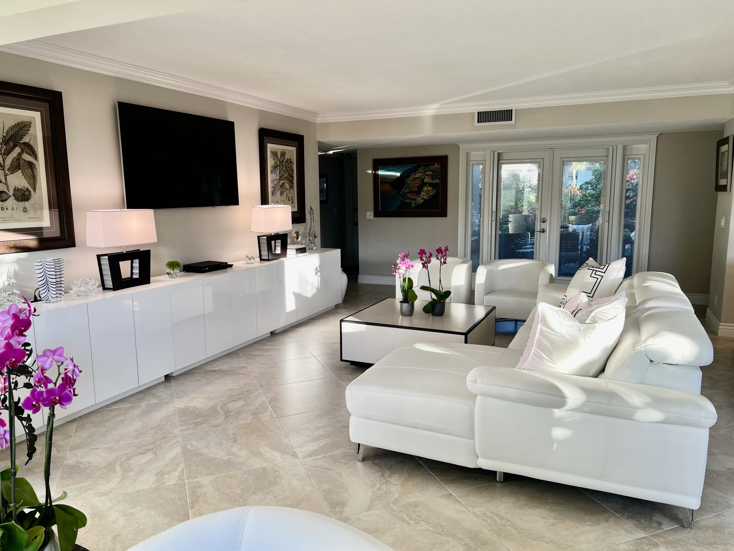 3658 North Quail Ridge Drive, Unit GREEN HERON S Boynton Beach, FL 33436 - Photo 2 of 55 Interior living area