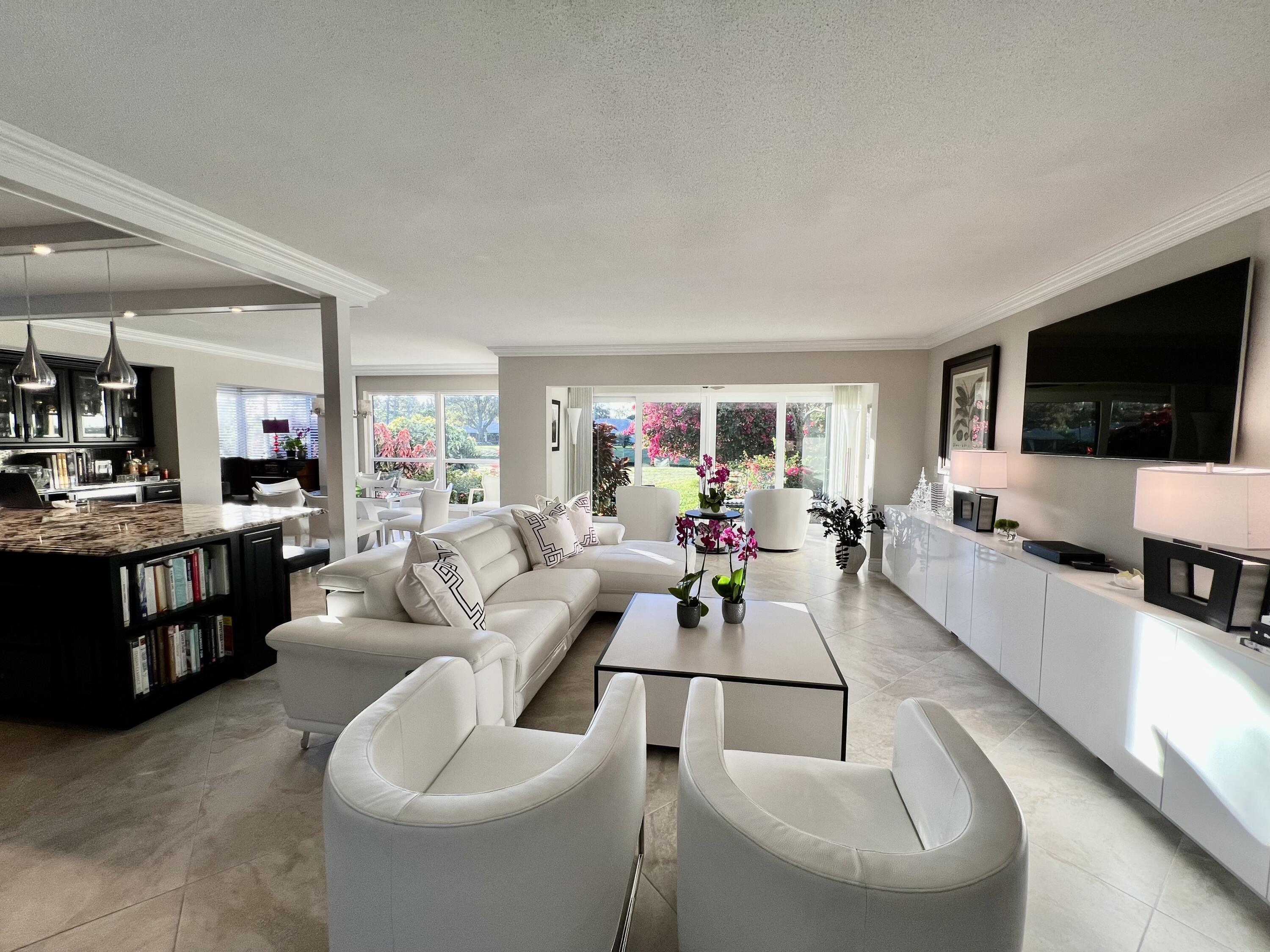 3658 North Quail Ridge Drive, Unit GREEN HERON S Boynton Beach, FL 33436 - Photo 5 of 55 Interior living area