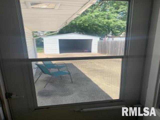 2205 East Converse Street Springfield, IL 62702 - Photo 5 of 14