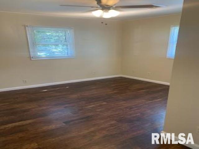 2205 East Converse Street Springfield, IL 62702 - Photo 10 of 14