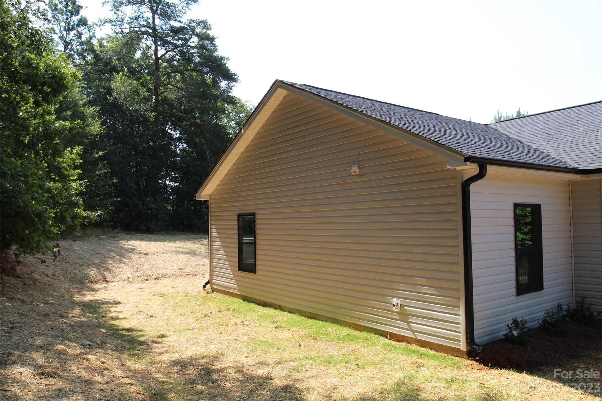 5635 Lewis Road Gastonia, NC 28052 - Photo 7 of 20 Gallery Image 7