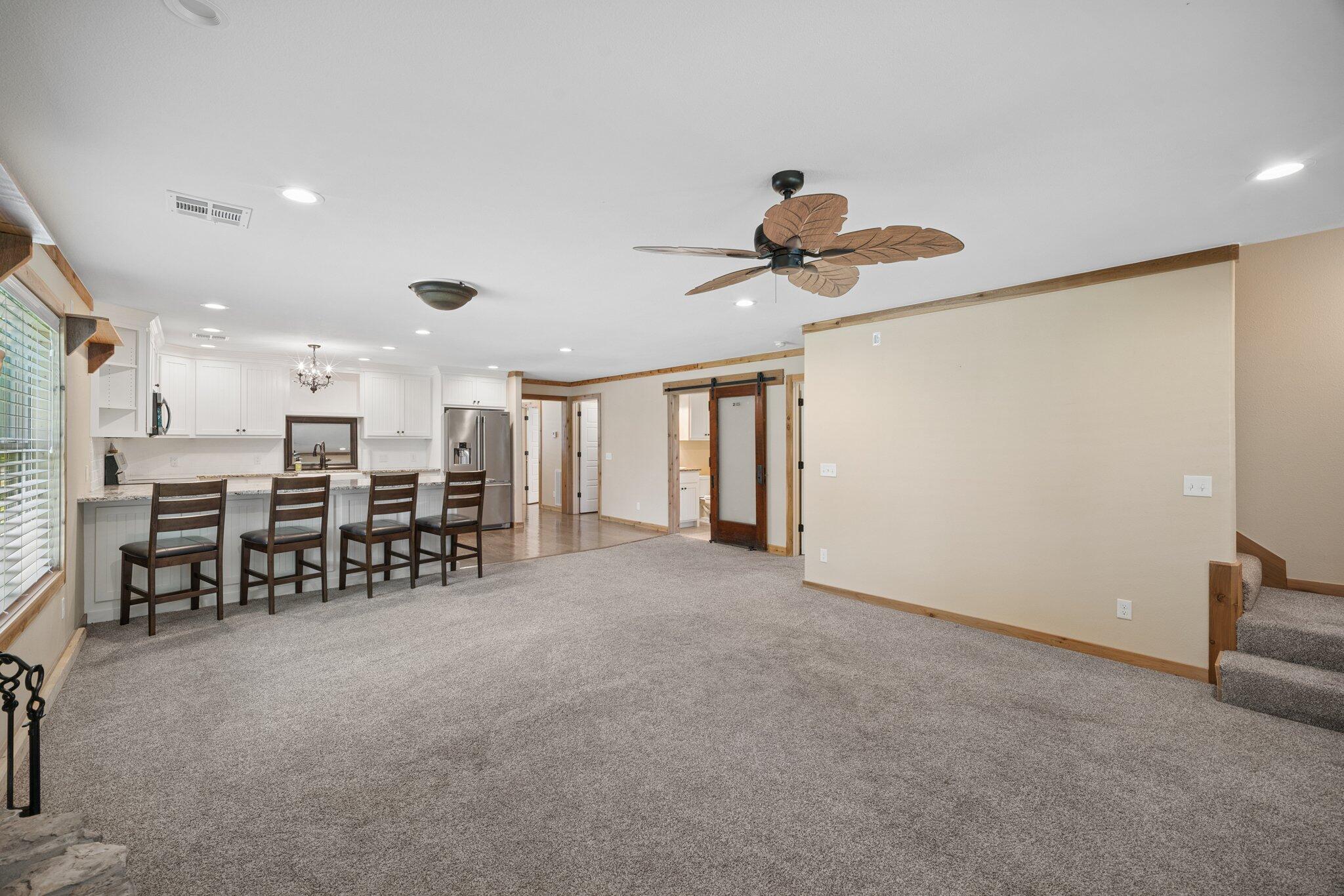 257 East Limestone Road Disney, OK 74340 - Photo 14 of 40 Gallery Image 14