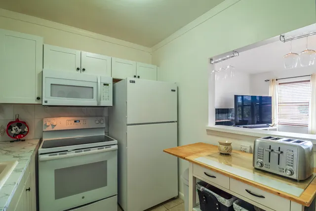 $119,000 | 120 Northampton Street, Unit F, West Palm Beach, FL 33417