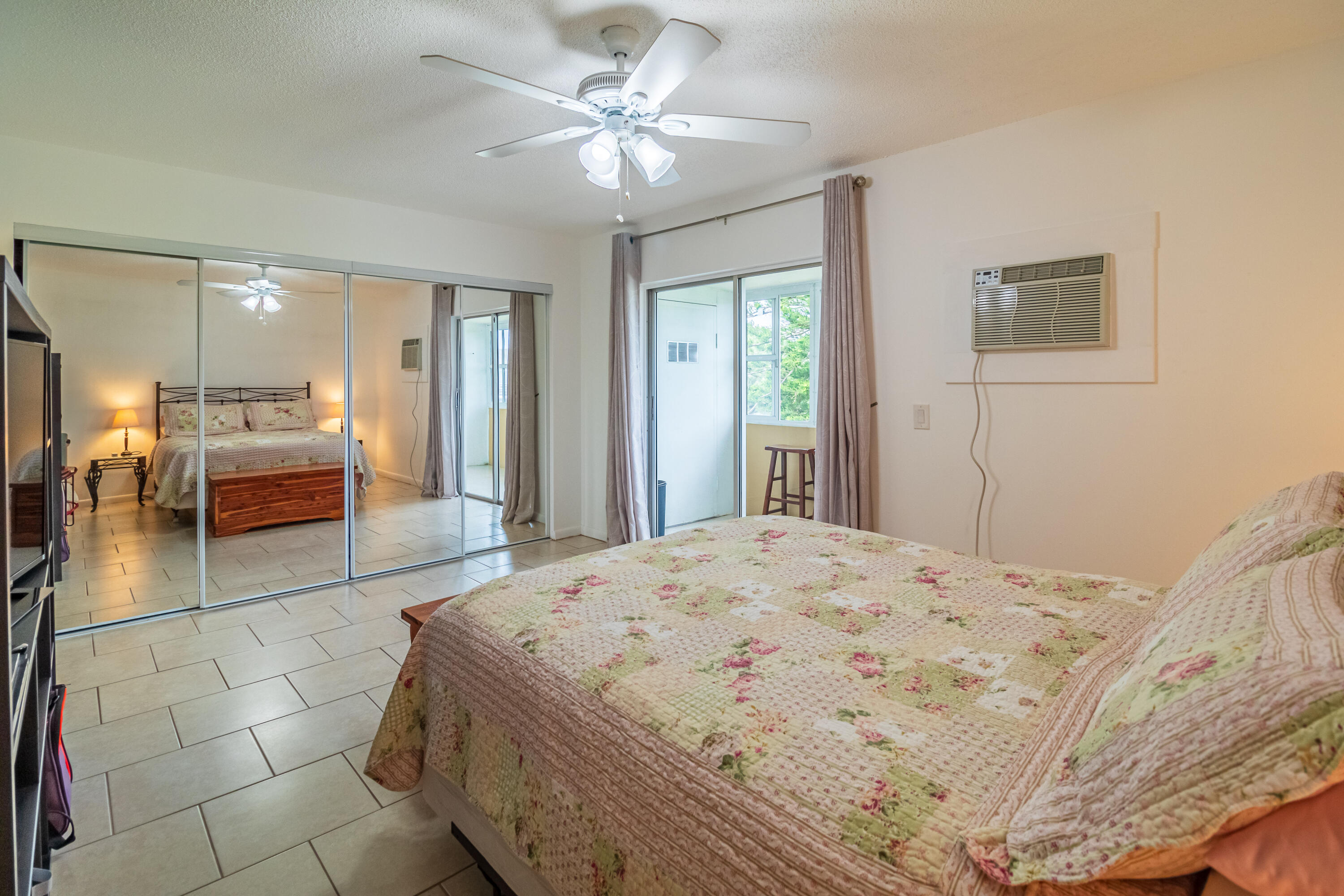 120 Northampton Street, Unit F West Palm Beach, FL 33417 - Photo 24 of 28 120 Northampton F-24