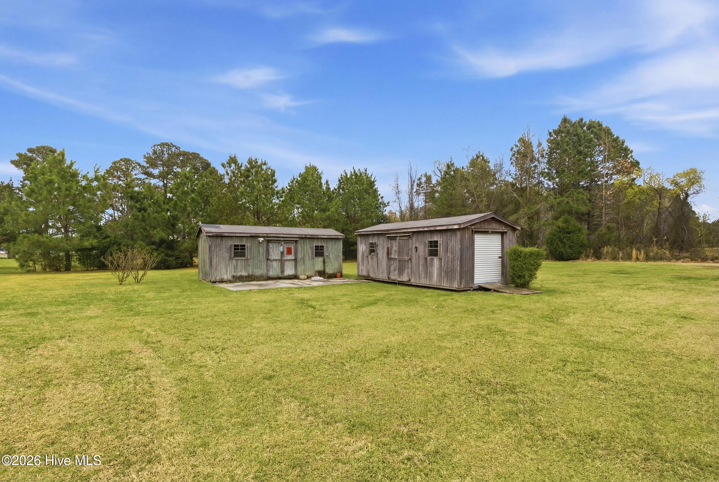 1380 Holland Road Greenville, NC 27834 - Photo 23 of 32 39_img_1206_declutter_2ffab35e