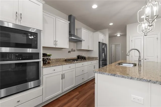 $450,000 | 132 Moonlight Cove Lane, Luling, LA 70070