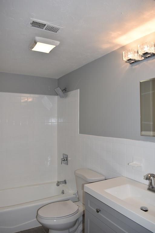 25 Brae Road Weymouth, MA 02191 - Photo 19 of 24 Gallery Image 19