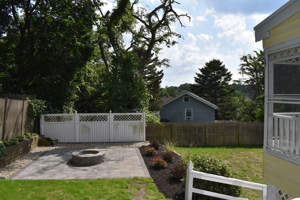 25 Brae Road Weymouth, MA 02191 - Photo 22 of 24 Gallery Image 22