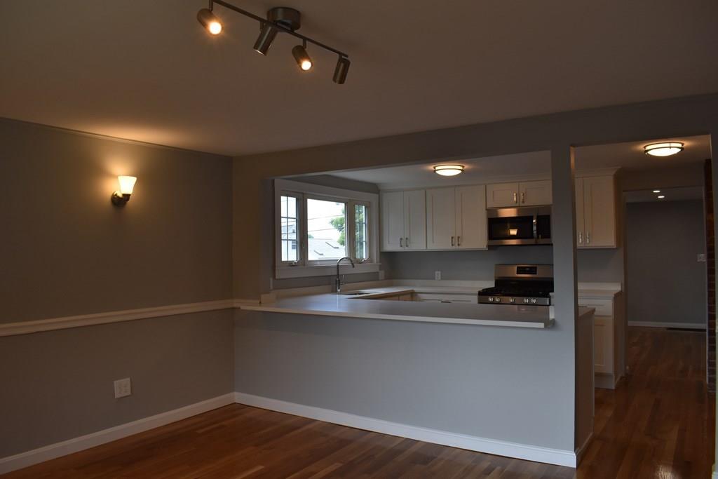 25 Brae Road Weymouth, MA 02191 - Photo 7 of 24 Gallery Image 7