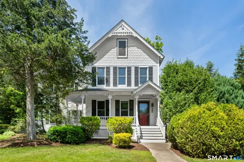 $949,000 | 170 New Canaan Avenue, Norwalk, CT 06850