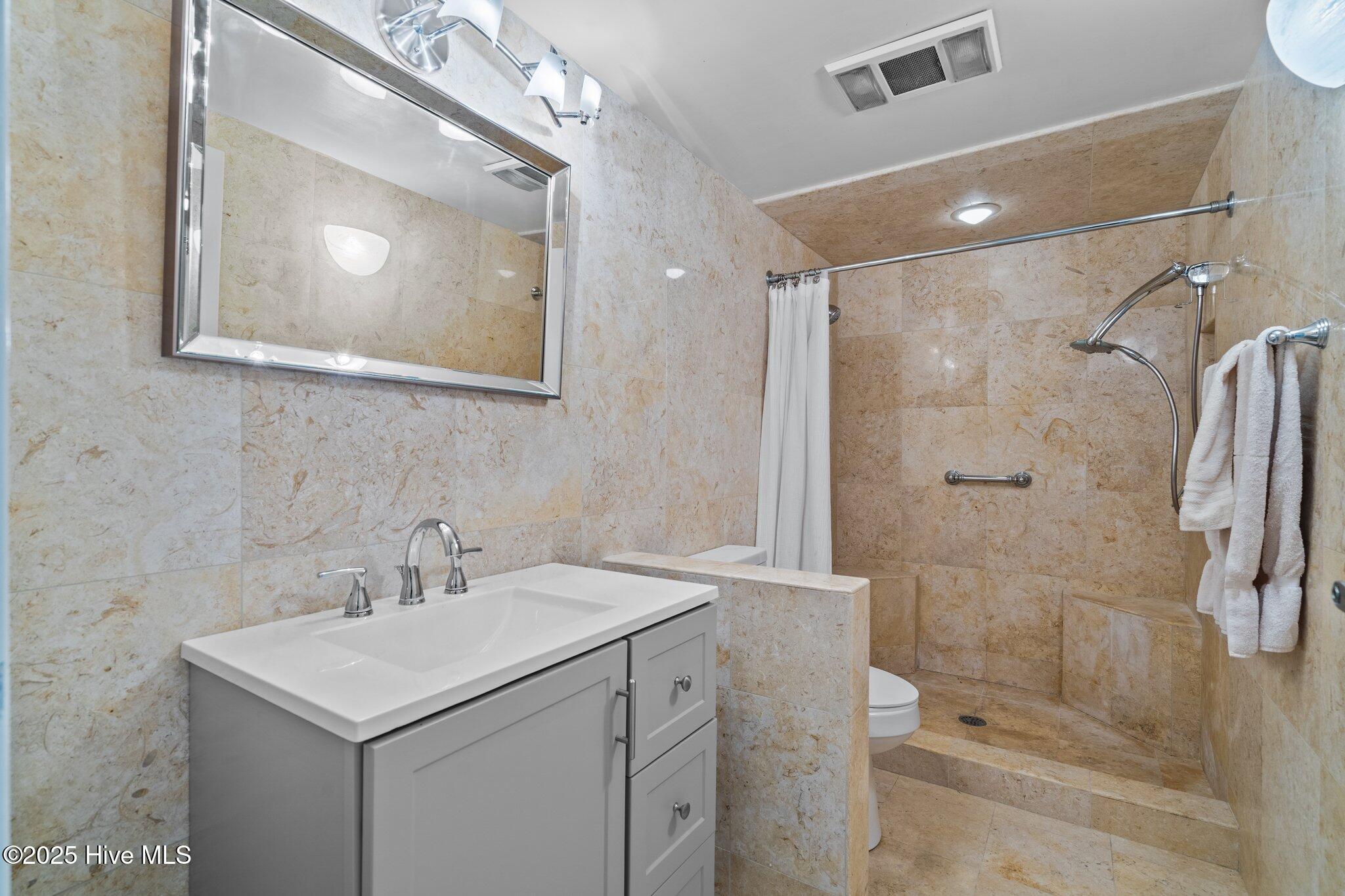 85 Pine Valley Road, Unit 51 Pinehurst, NC 28374 - Photo 17 of 27 Master Bath