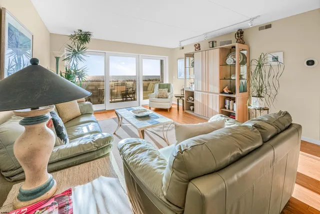 $25,000 | 1703 Beach Terrace, Unit 2S, Longport, NJ 08403