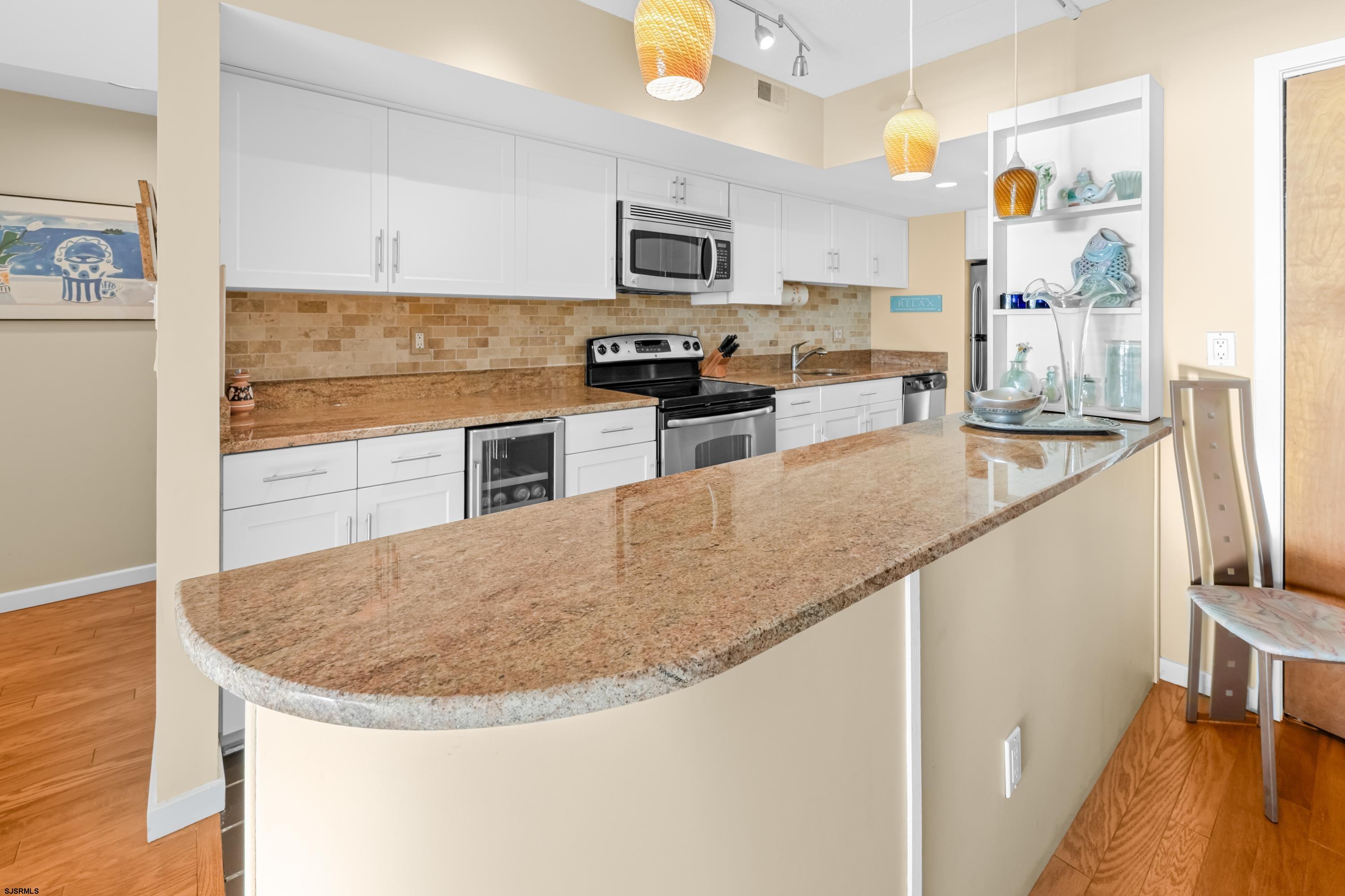 1703 Beach Terrace, Unit 2S Longport, NJ 08403 - Photo 5 of 36