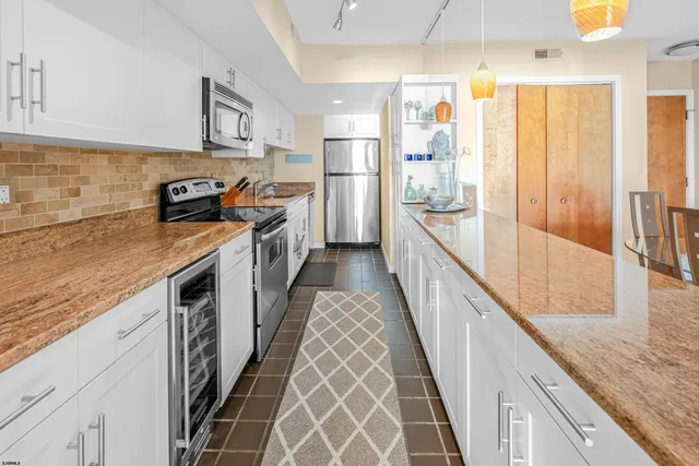 $25,000 | 1703 Beach Terrace, Unit 2S, Longport, NJ 08403