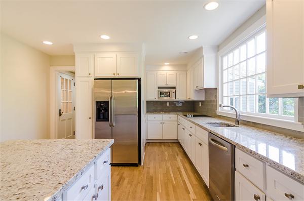 61 Brush Hill Road Newton, MA 02461 - Photo 9 of 20 Gallery Image 9