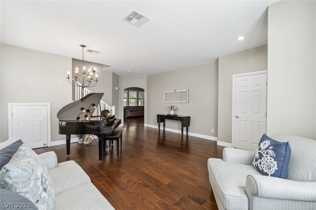 9029 Rendon Street Las Vegas, NV 89143 - Photo 4 of 35