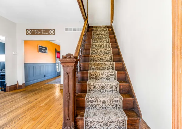 $189,900 | 310 West Adams Street, Homer, MI 49245