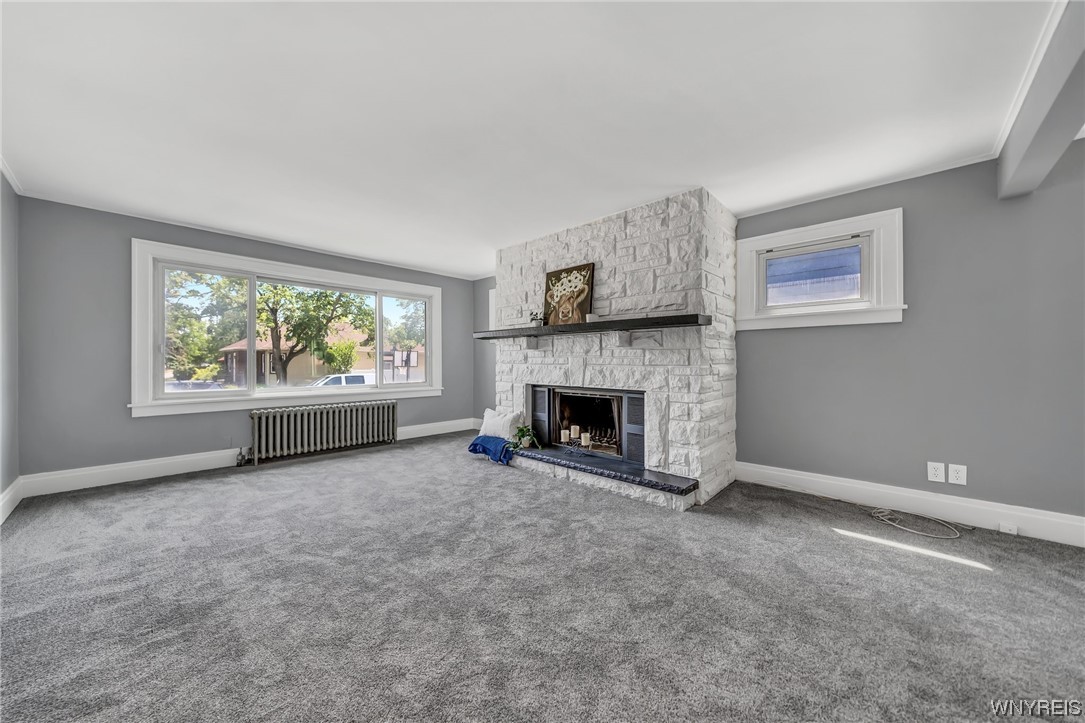 94 Courier Boulevard Tonawanda Town, NY 14217 - Photo 3 of 44