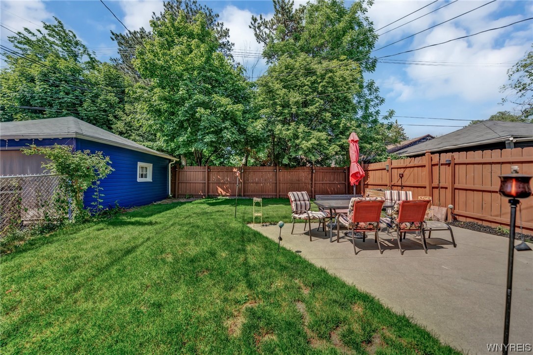 94 Courier Boulevard Tonawanda Town, NY 14217 - Photo 43 of 44