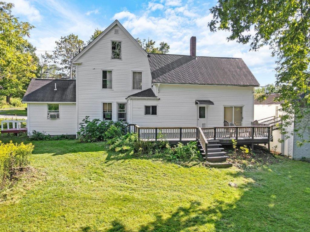 280 Main Street Winthrop, ME 04364 - Photo 5 of 21 5 Back of House