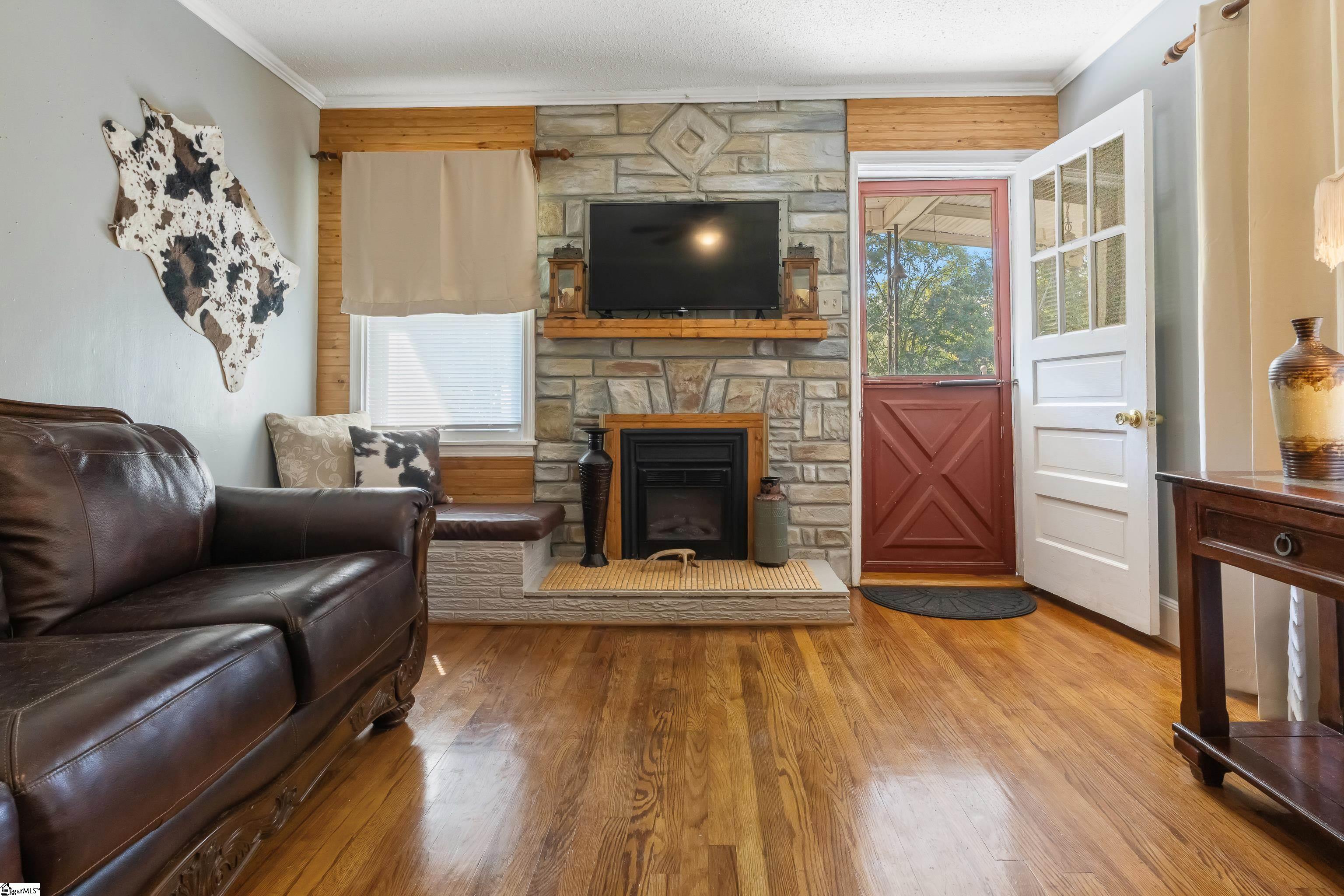 23636 Highway 121 Whitmire, SC 29178 - Photo 17 of 46