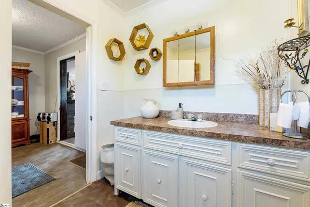 $349,000 | 23636 Highway 121, Whitmire, SC 29178