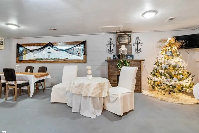 $349,000 | 23636 Highway 121, Whitmire, SC 29178