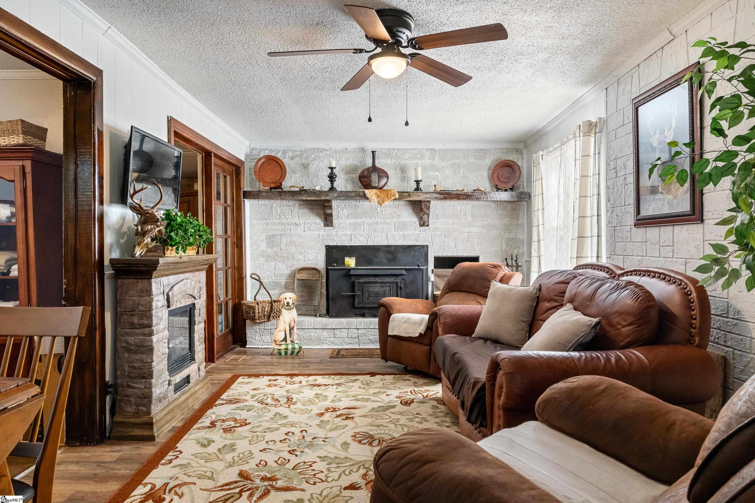 23636 Highway 121 Whitmire, SC 29178 - Photo 8 of 46