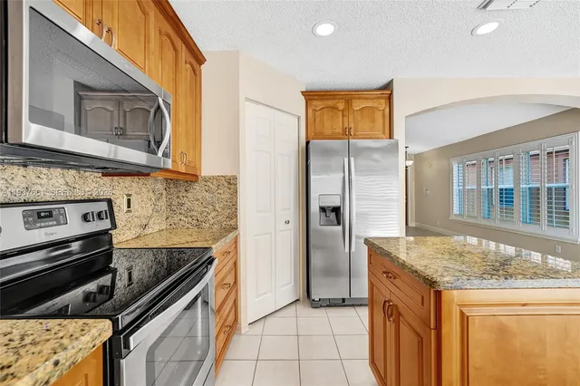 $579,000 | 20840 Northwest 14th Street, Pembroke Pines, FL 33029