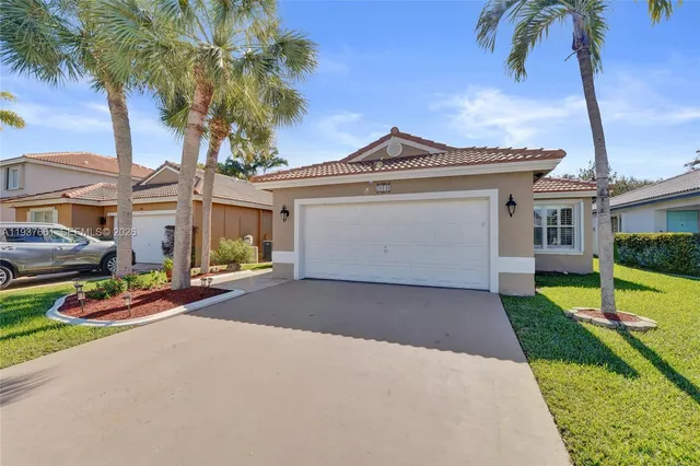 $579,000 | 20840 Northwest 14th Street, Pembroke Pines, FL 33029