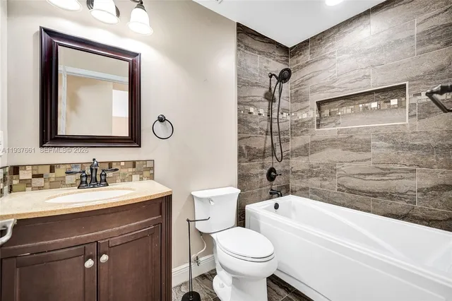 $579,000 | 20840 Northwest 14th Street, Pembroke Pines, FL 33029