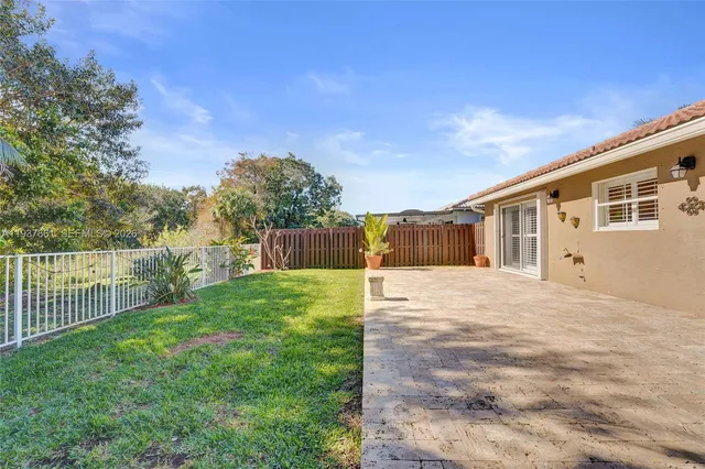 $579,000 | 20840 Northwest 14th Street, Pembroke Pines, FL 33029